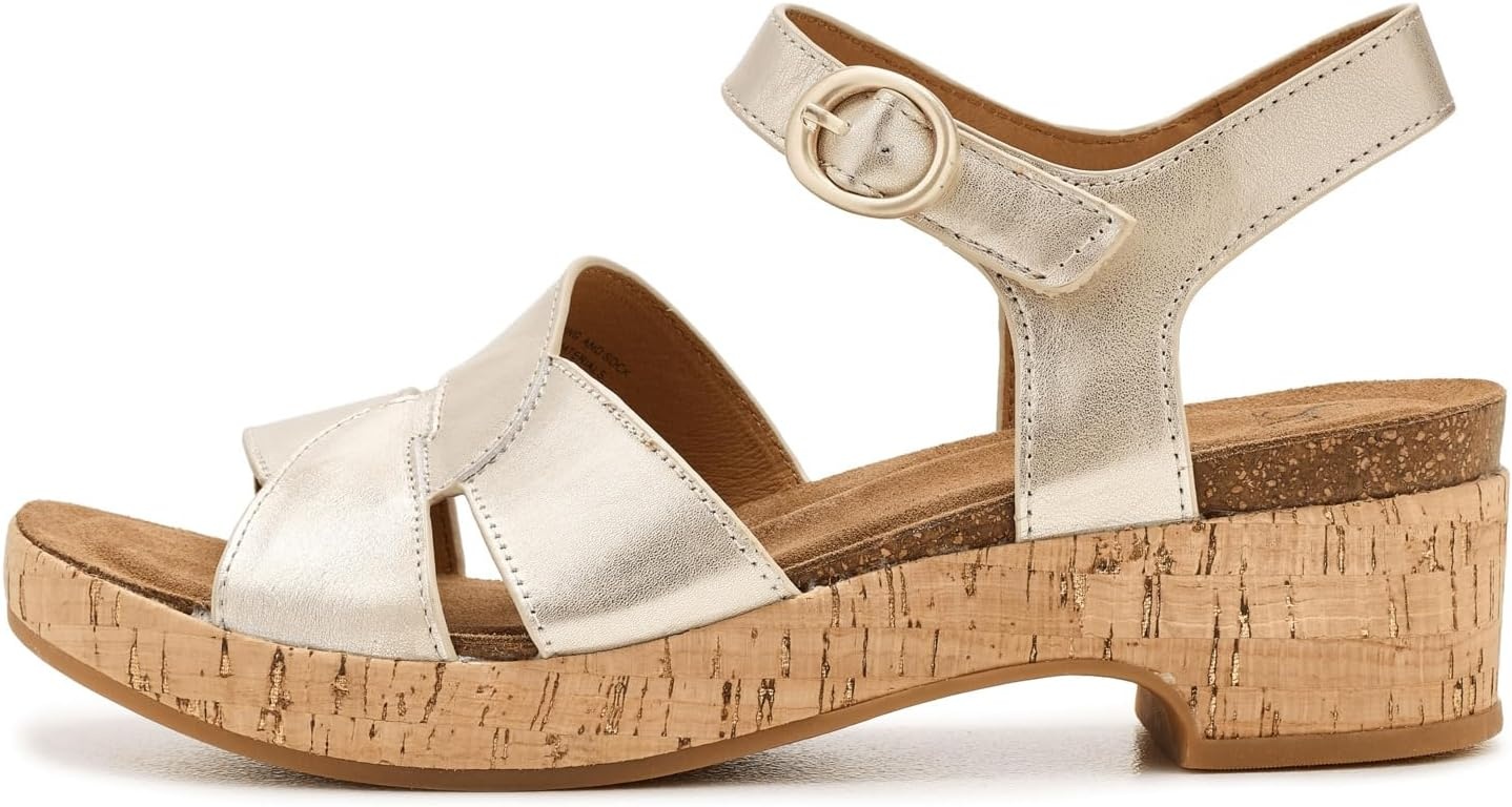Sofft Women’s Capri Wedge Sandals(Platino)