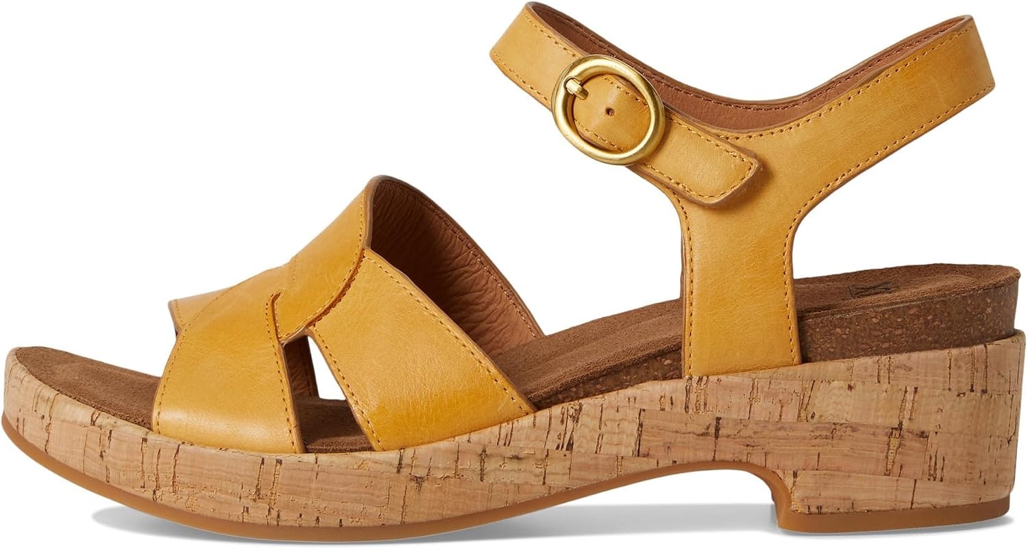 Sofft Womens Capri Sunshine Yellow 9 Medium