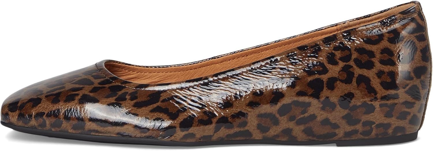 Söfft Womens Poppy | Casual Shoes(Taupe Leopard Patent)