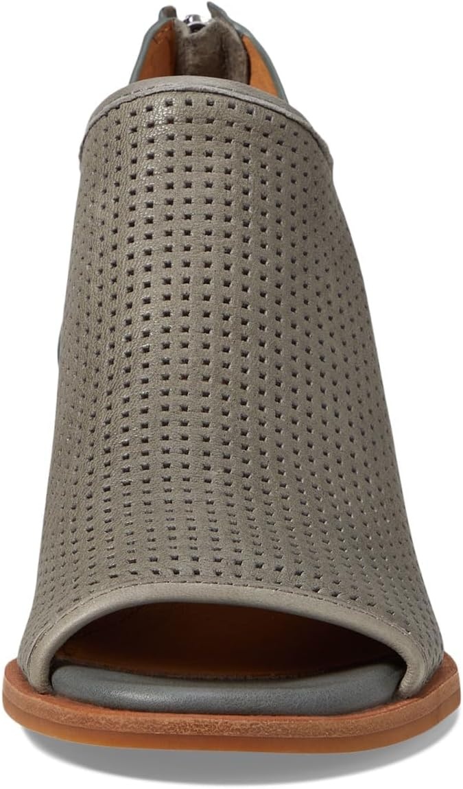 Sofft Womens Carleigh Moon Grey 7 Medium